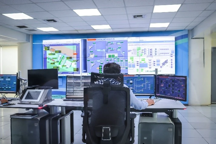 Highly Reliable and Flexible Operating System